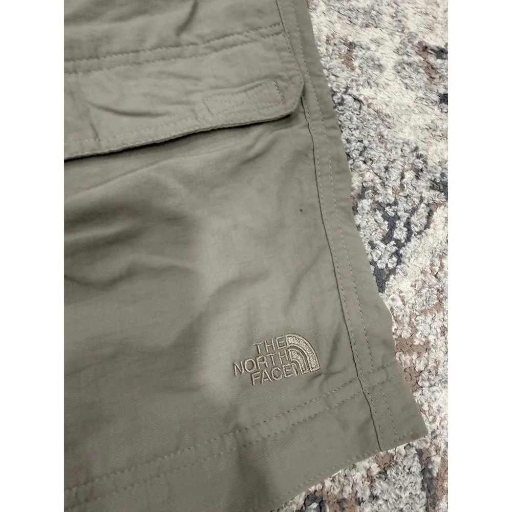 The North Face Mens Class V Belted Cargo Shorts Khaki Nylon‎ Hiking Large Long